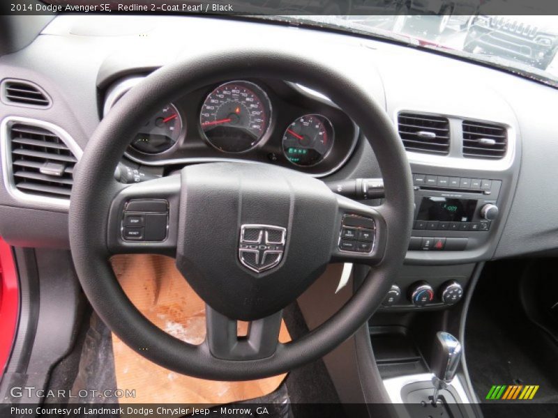 Redline 2-Coat Pearl / Black 2014 Dodge Avenger SE