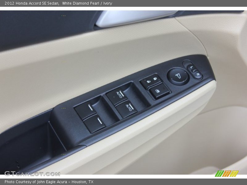 White Diamond Pearl / Ivory 2012 Honda Accord SE Sedan