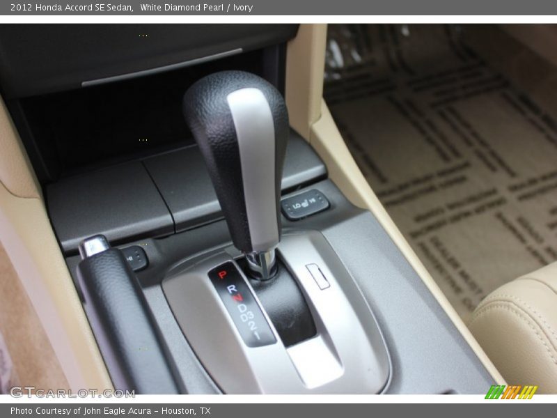 White Diamond Pearl / Ivory 2012 Honda Accord SE Sedan