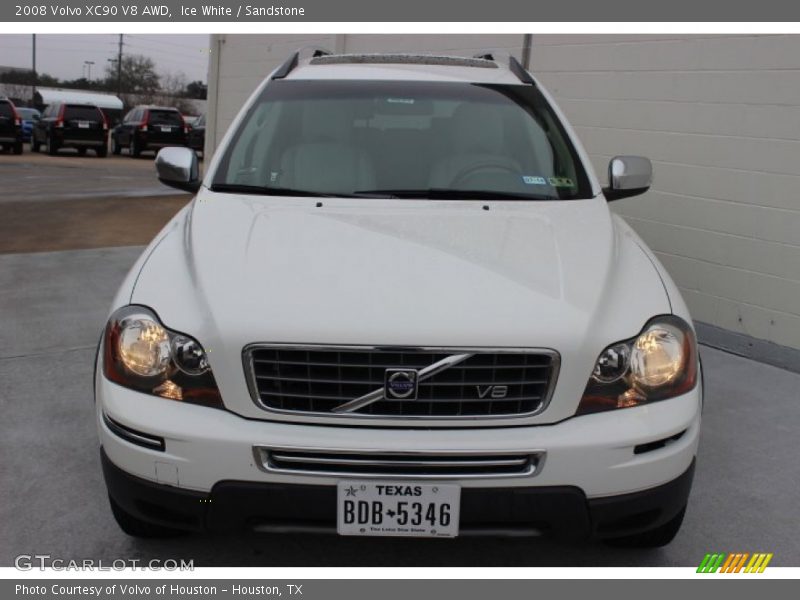 Ice White / Sandstone 2008 Volvo XC90 V8 AWD