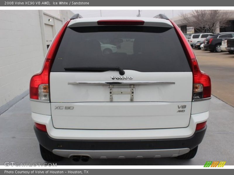 Ice White / Sandstone 2008 Volvo XC90 V8 AWD