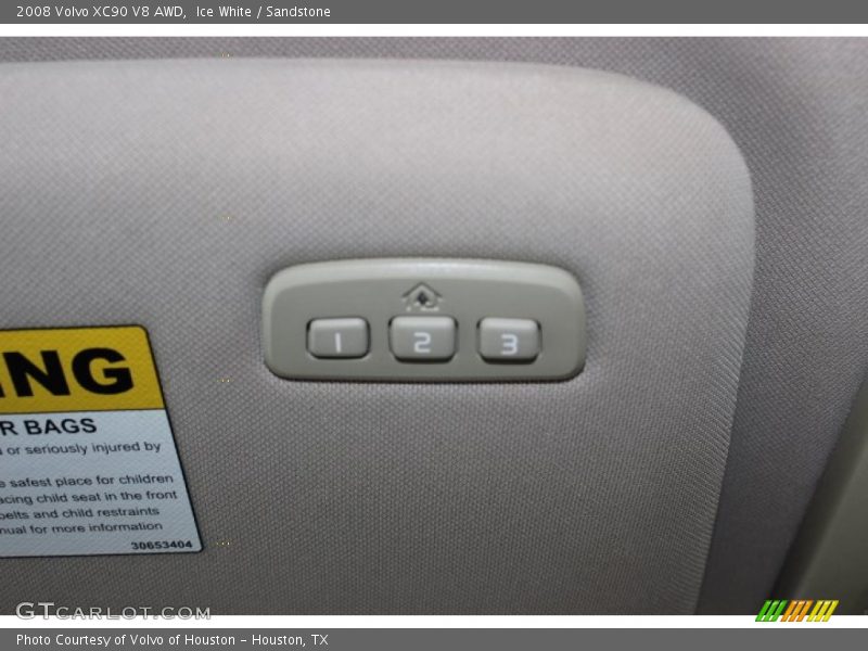 Ice White / Sandstone 2008 Volvo XC90 V8 AWD