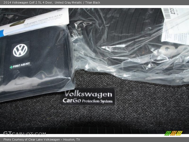 United Gray Metallic / Titan Black 2014 Volkswagen Golf 2.5L 4 Door