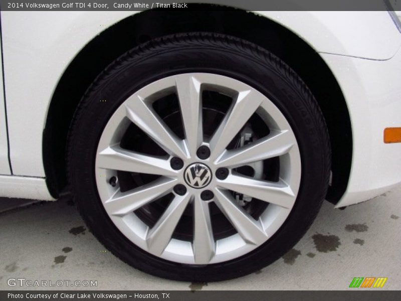 Candy White / Titan Black 2014 Volkswagen Golf TDI 4 Door