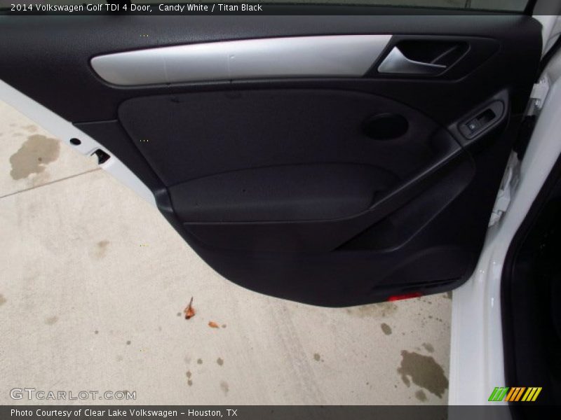 Candy White / Titan Black 2014 Volkswagen Golf TDI 4 Door