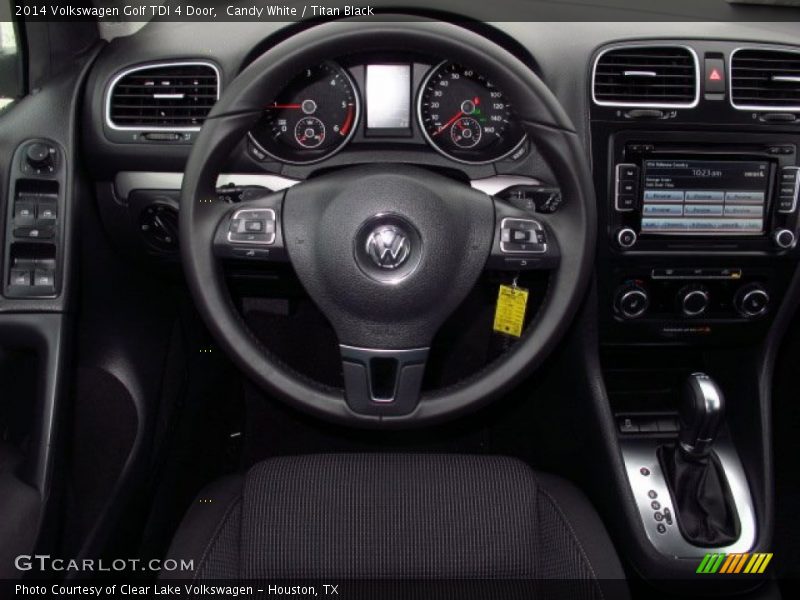 Candy White / Titan Black 2014 Volkswagen Golf TDI 4 Door