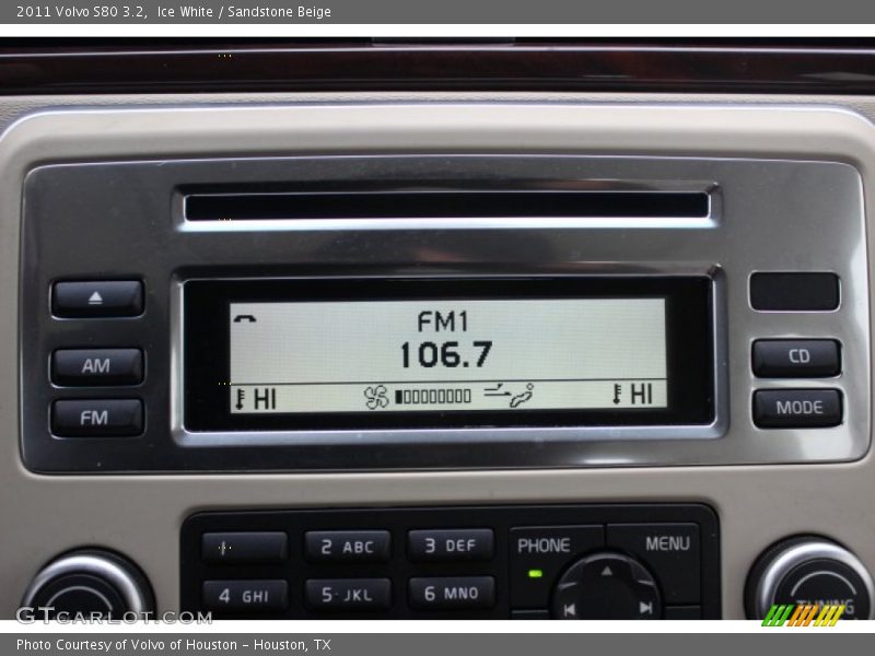 Ice White / Sandstone Beige 2011 Volvo S80 3.2