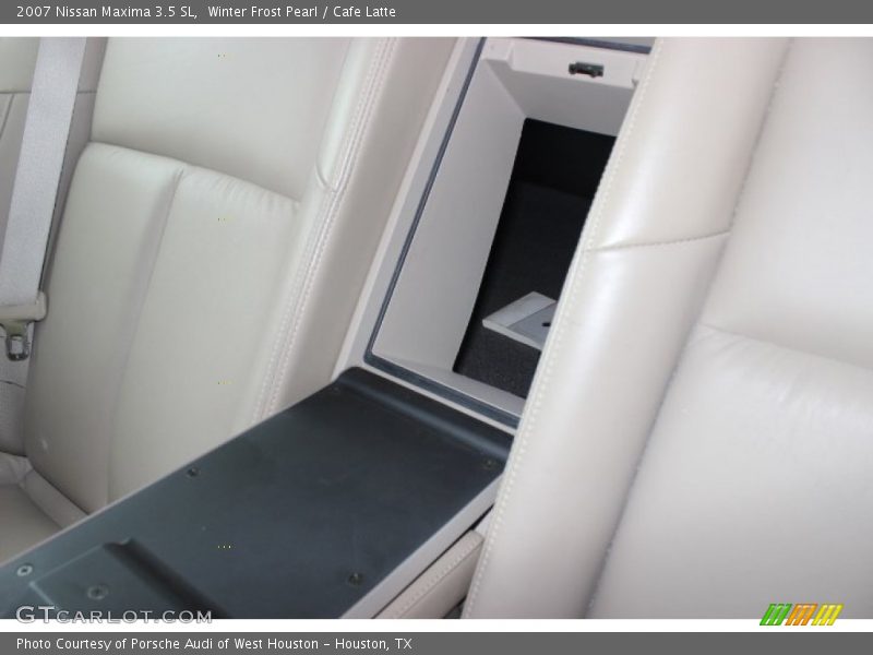Winter Frost Pearl / Cafe Latte 2007 Nissan Maxima 3.5 SL