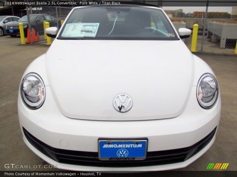 Pure White / Titan Black 2014 Volkswagen Beetle 2.5L Convertible