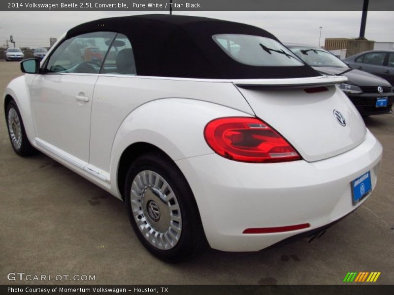 Pure White / Titan Black 2014 Volkswagen Beetle 2.5L Convertible