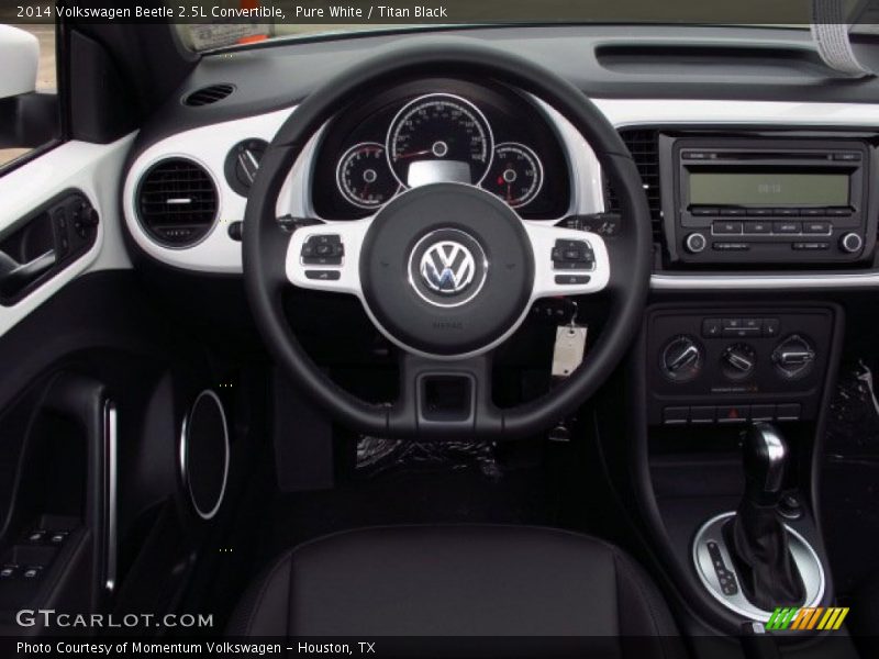 Pure White / Titan Black 2014 Volkswagen Beetle 2.5L Convertible