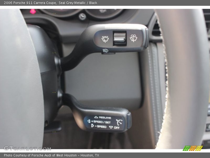 Controls of 2006 911 Carrera Coupe