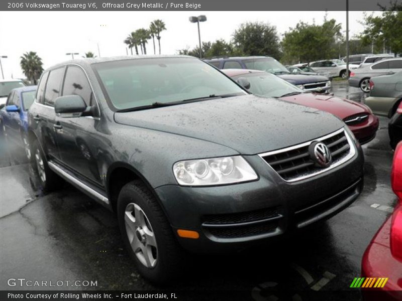 Offroad Grey Metallic / Pure Beige 2006 Volkswagen Touareg V6
