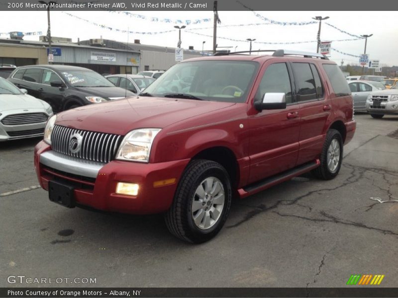 Vivid Red Metallic / Camel 2006 Mercury Mountaineer Premier AWD