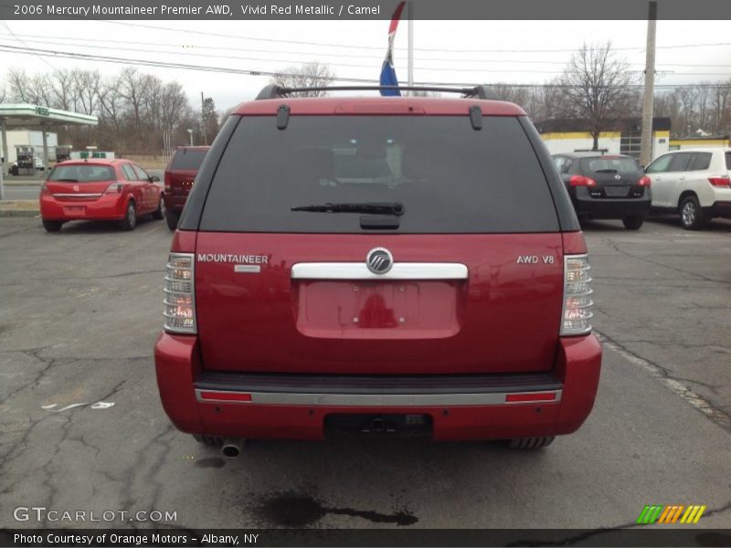 Vivid Red Metallic / Camel 2006 Mercury Mountaineer Premier AWD