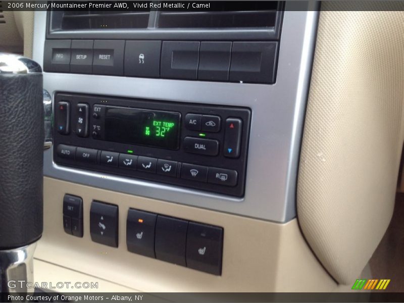Vivid Red Metallic / Camel 2006 Mercury Mountaineer Premier AWD