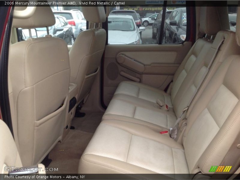 Vivid Red Metallic / Camel 2006 Mercury Mountaineer Premier AWD