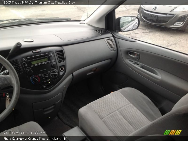 Titanium Gray Metallic / Gray 2005 Mazda MPV LX