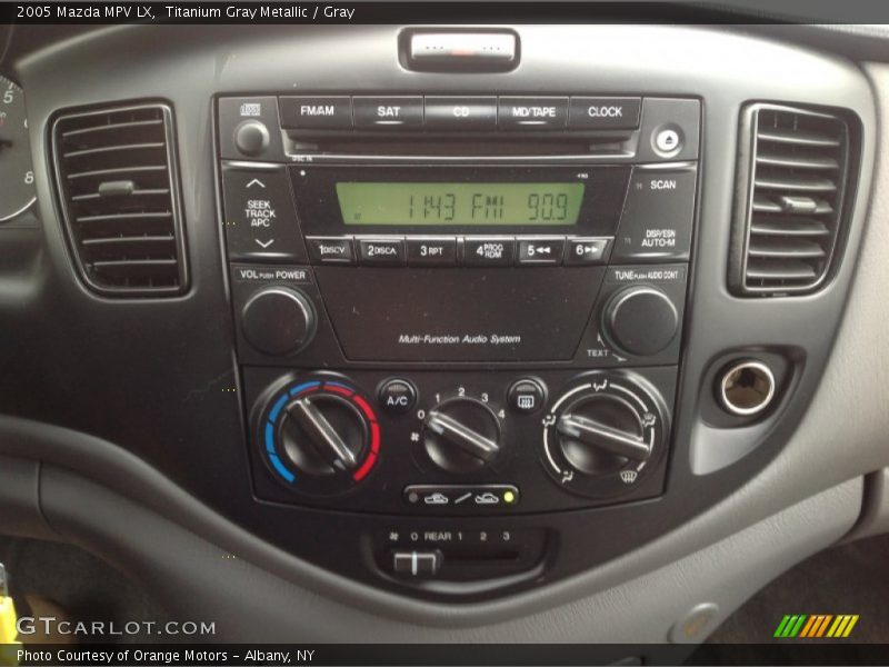 Titanium Gray Metallic / Gray 2005 Mazda MPV LX