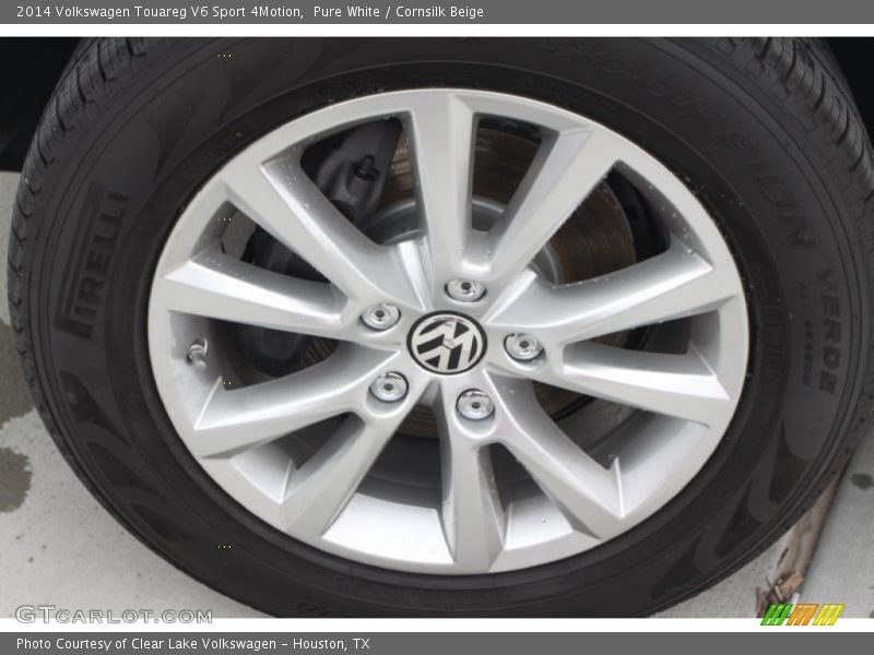 Pure White / Cornsilk Beige 2014 Volkswagen Touareg V6 Sport 4Motion