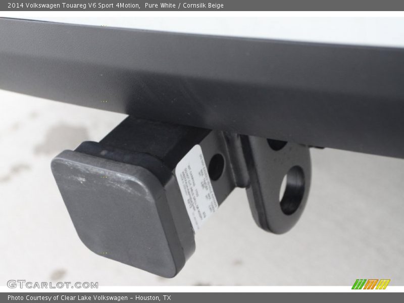 Pure White / Cornsilk Beige 2014 Volkswagen Touareg V6 Sport 4Motion
