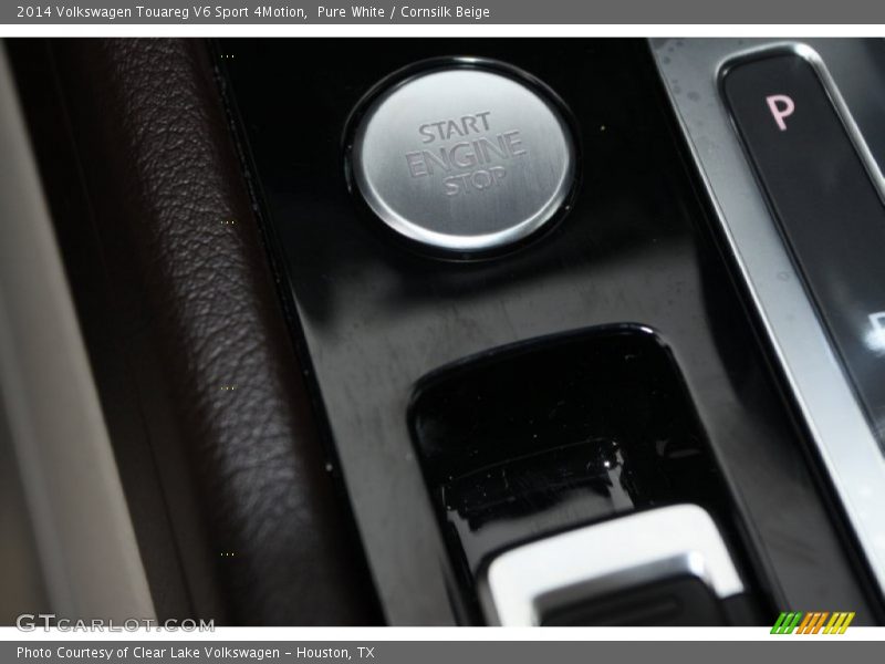 Pure White / Cornsilk Beige 2014 Volkswagen Touareg V6 Sport 4Motion