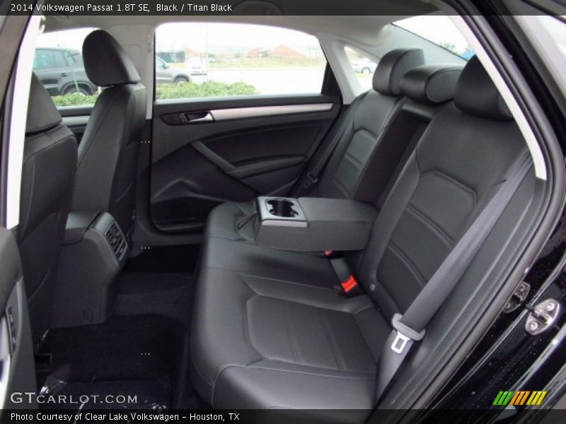 Black / Titan Black 2014 Volkswagen Passat 1.8T SE