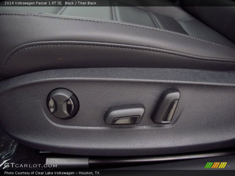 Black / Titan Black 2014 Volkswagen Passat 1.8T SE