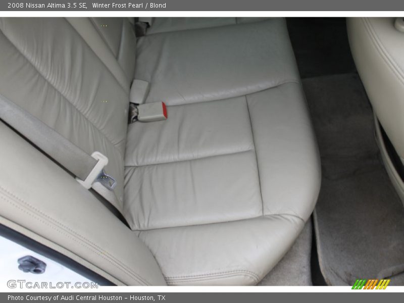 Winter Frost Pearl / Blond 2008 Nissan Altima 3.5 SE