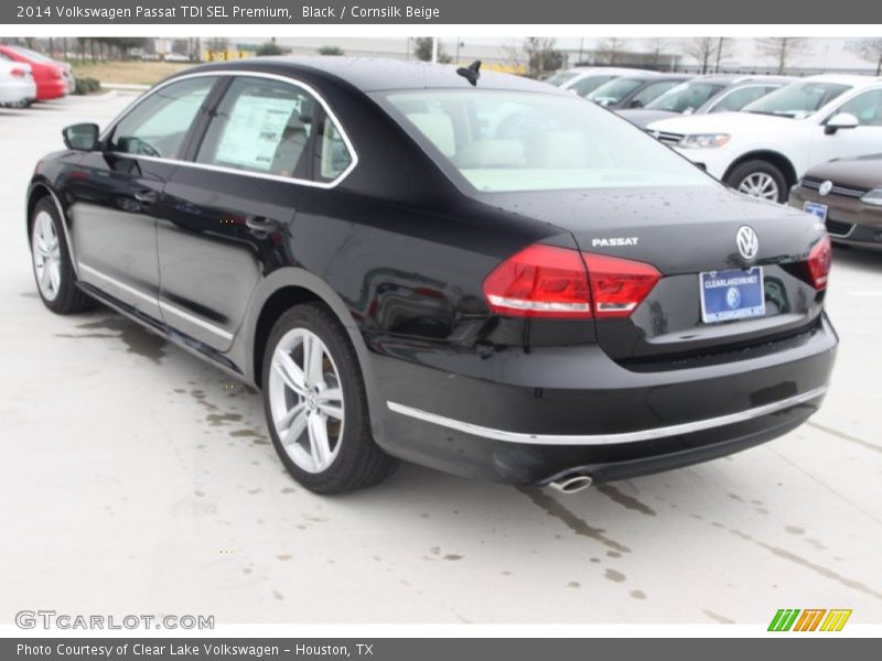 Black / Cornsilk Beige 2014 Volkswagen Passat TDI SEL Premium