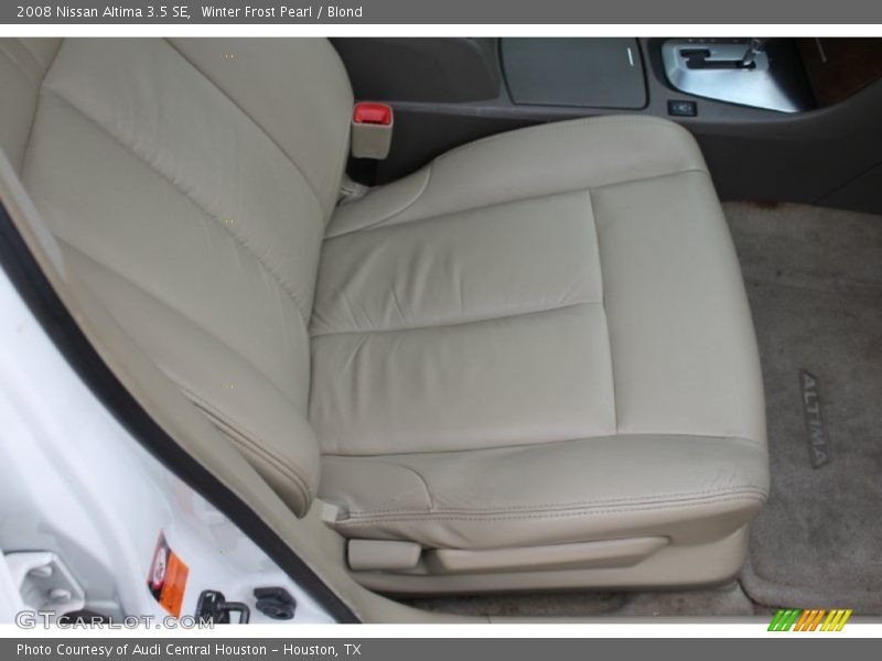 Winter Frost Pearl / Blond 2008 Nissan Altima 3.5 SE
