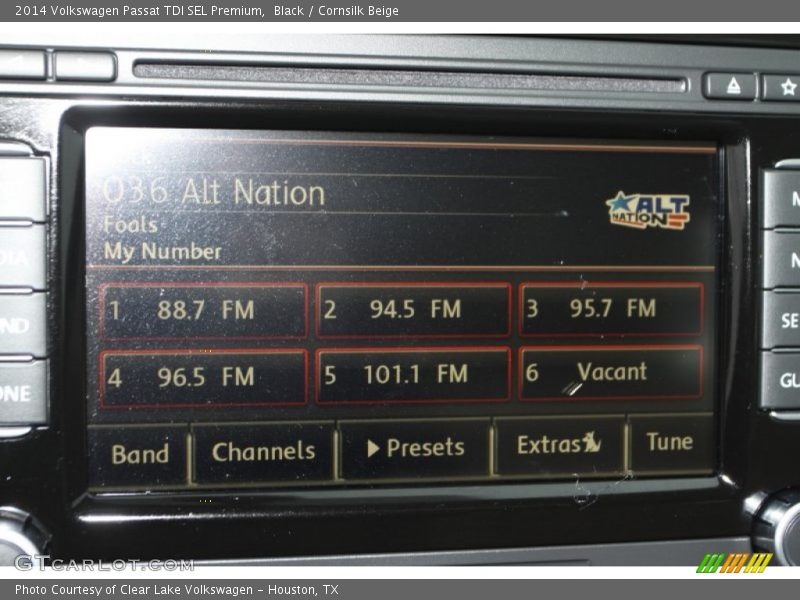 Black / Cornsilk Beige 2014 Volkswagen Passat TDI SEL Premium
