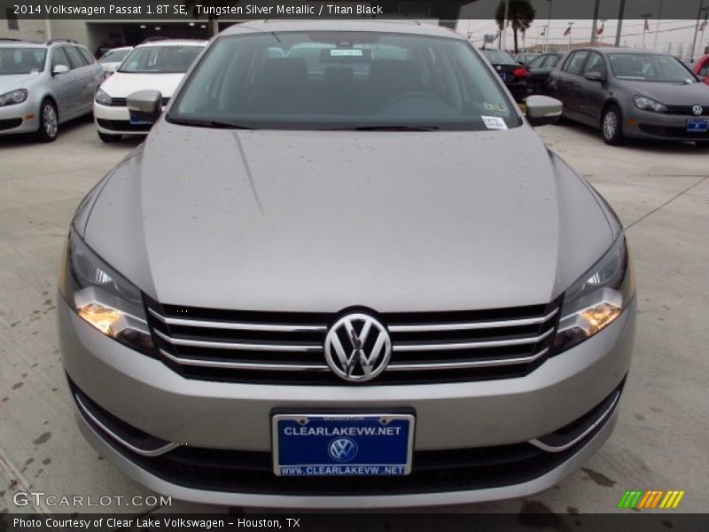 Tungsten Silver Metallic / Titan Black 2014 Volkswagen Passat 1.8T SE