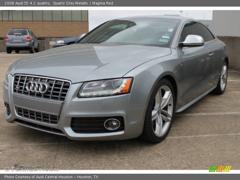 Front 3/4 View of 2008 S5 4.2 quattro