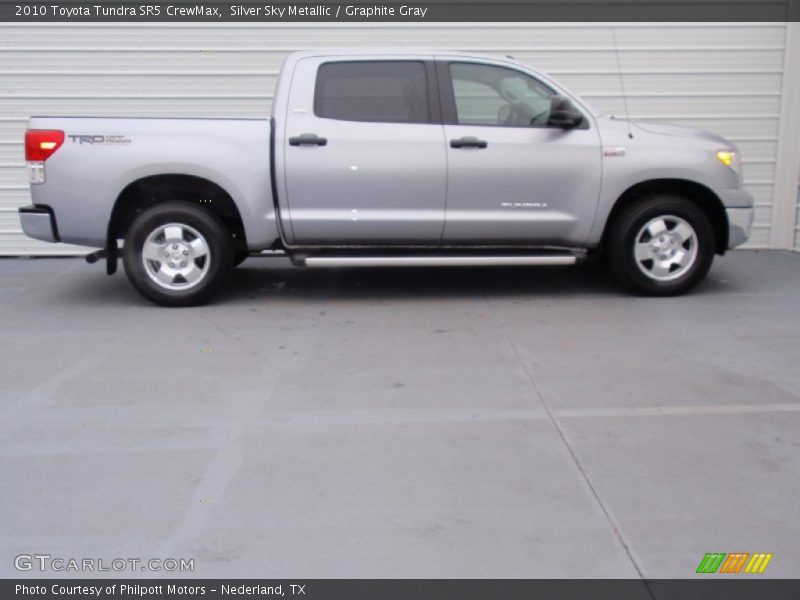 Silver Sky Metallic / Graphite Gray 2010 Toyota Tundra SR5 CrewMax
