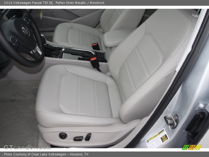 Reflex Silver Metallic / Moonrock 2014 Volkswagen Passat TDI SE