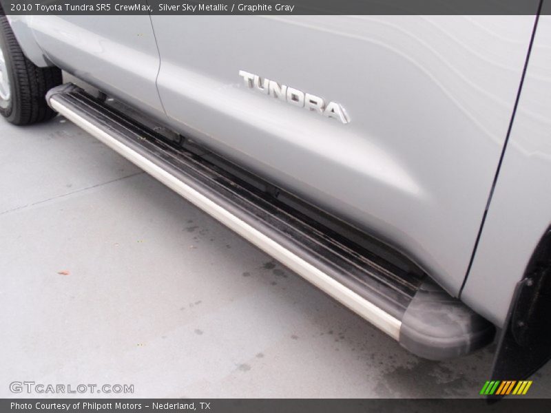 Silver Sky Metallic / Graphite Gray 2010 Toyota Tundra SR5 CrewMax