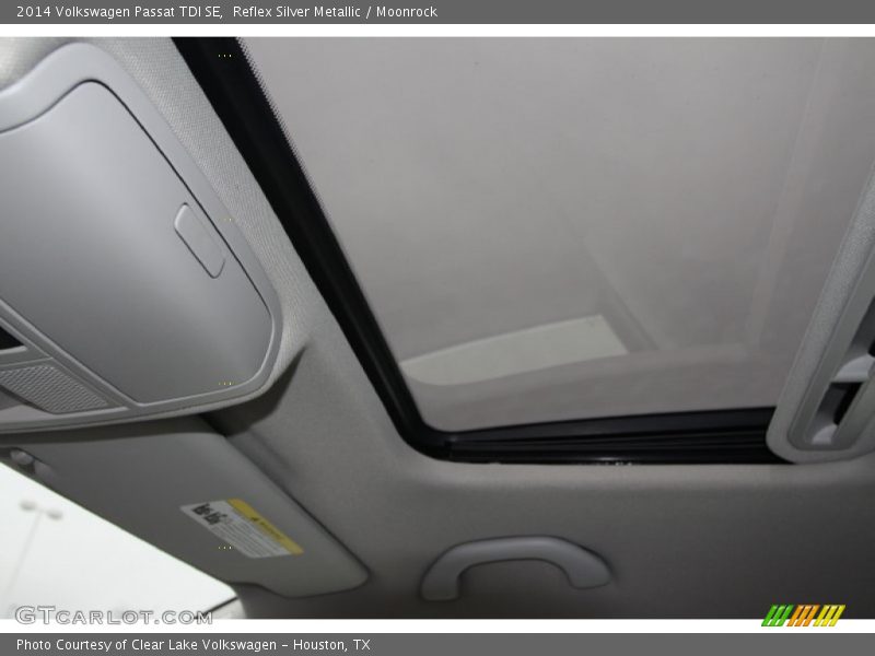 Reflex Silver Metallic / Moonrock 2014 Volkswagen Passat TDI SE