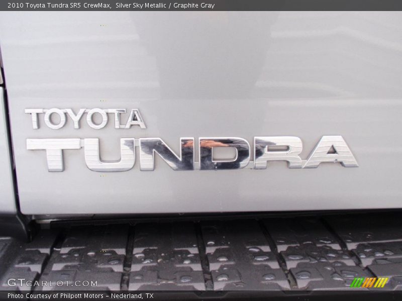 Silver Sky Metallic / Graphite Gray 2010 Toyota Tundra SR5 CrewMax