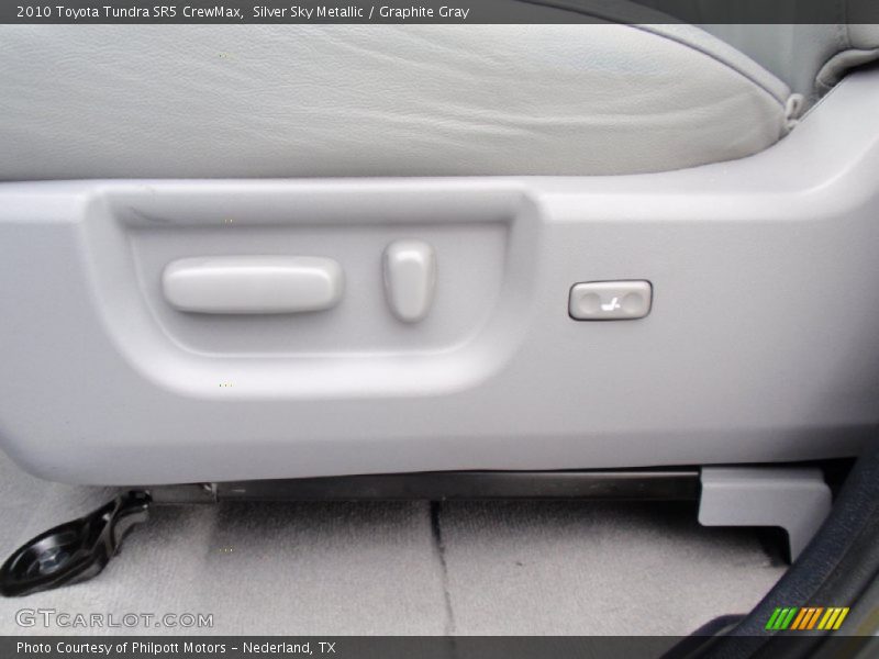 Silver Sky Metallic / Graphite Gray 2010 Toyota Tundra SR5 CrewMax