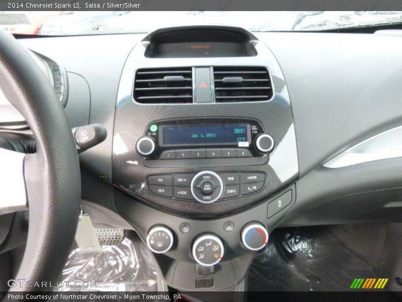 Salsa / Silver/Silver 2014 Chevrolet Spark LS