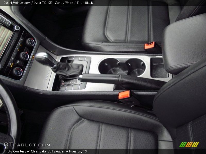 Candy White / Titan Black 2014 Volkswagen Passat TDI SE