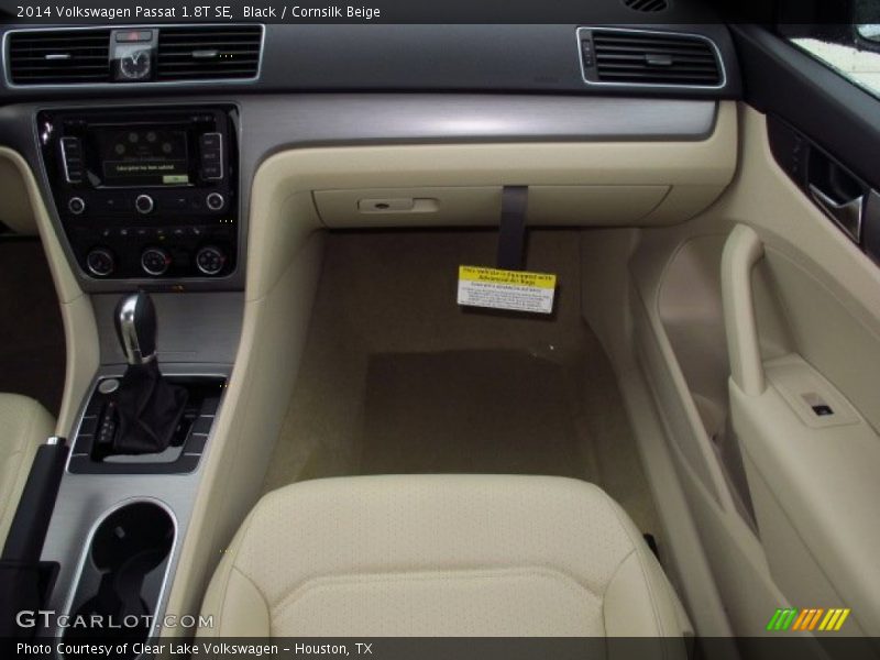 Black / Cornsilk Beige 2014 Volkswagen Passat 1.8T SE