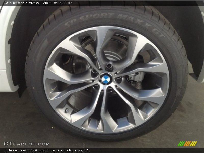 Alpine White / Black 2014 BMW X5 sDrive35i