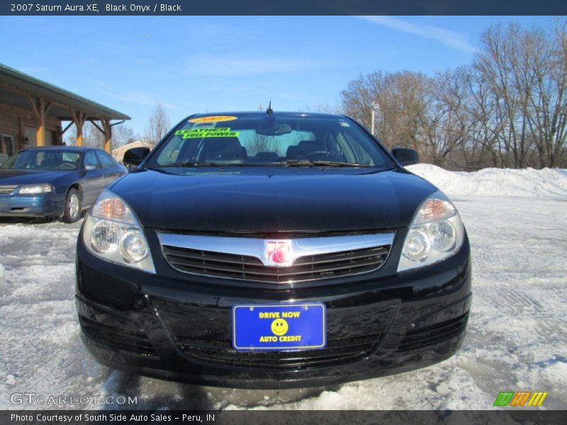 Black Onyx / Black 2007 Saturn Aura XE
