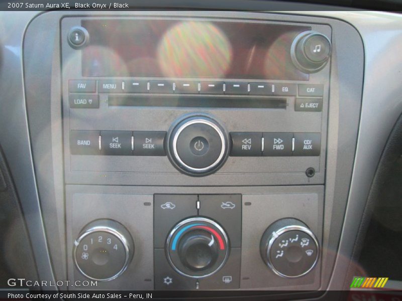 Black Onyx / Black 2007 Saturn Aura XE