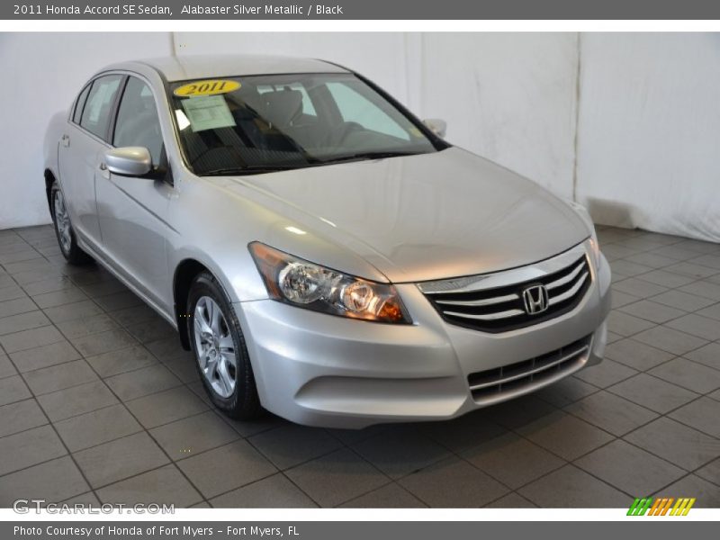 Front 3/4 View of 2011 Accord SE Sedan