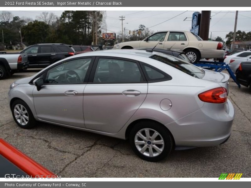 Ingot Silver Metallic / Charcoal Black 2012 Ford Fiesta SE Sedan