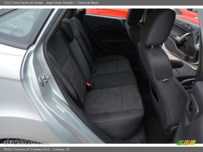 Ingot Silver Metallic / Charcoal Black 2012 Ford Fiesta SE Sedan