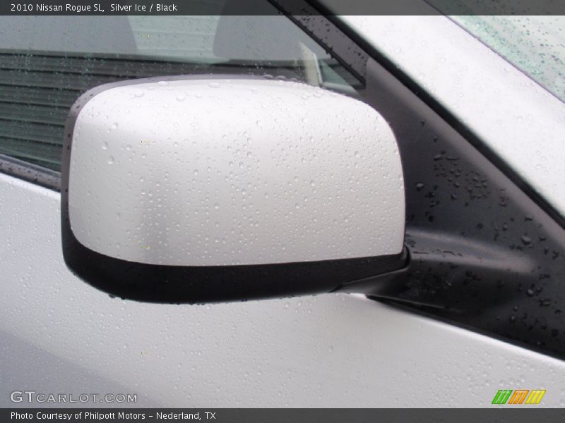 Silver Ice / Black 2010 Nissan Rogue SL